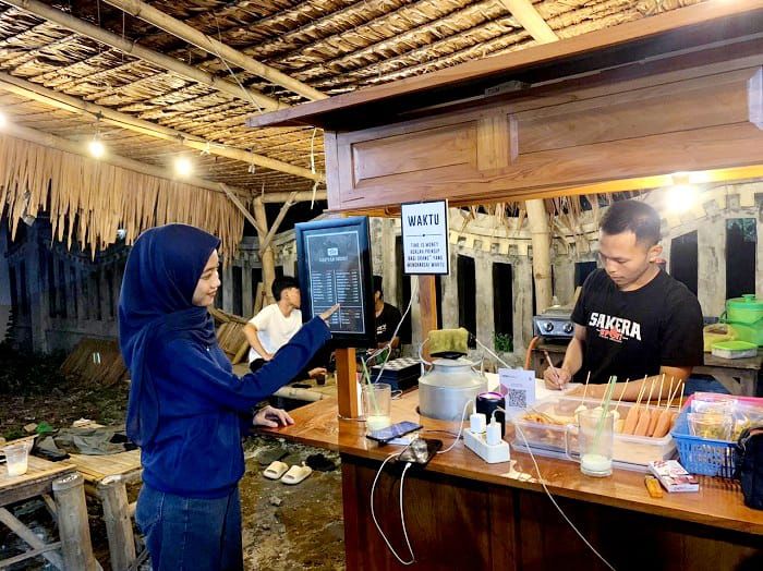 Angkringan Grogol Rasa Kafe