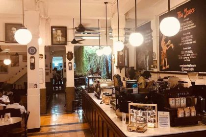 coffee_shop_menteng_f082e45b91