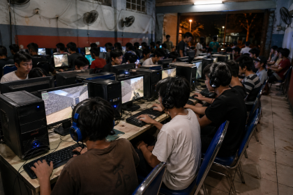Nostalgia Remaja Tahun 2010, Saat Warnet Buka Sampai Larut Malam